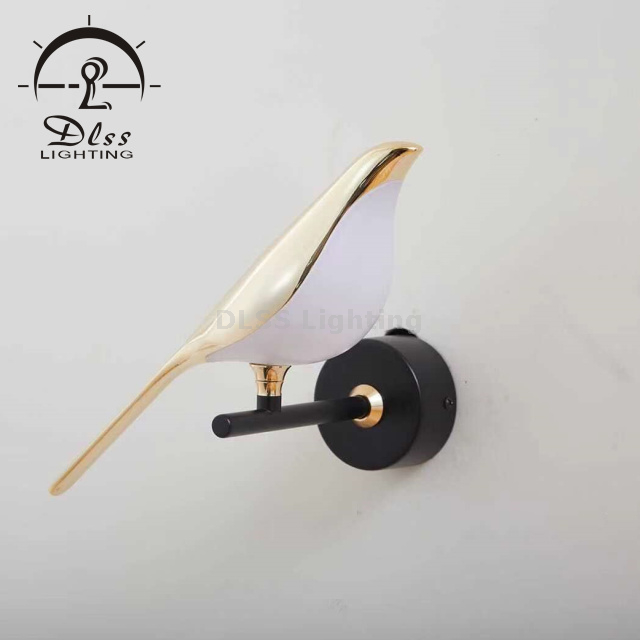 Art Deco 6 Birds LED ثريا قابلة للدوران على شكل طيور ذهبية لامعة على ثريا دائرية Dia650mm